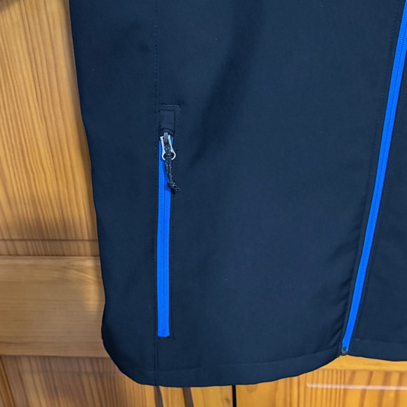 Columbia Men's Black Performance Jacket with Blue Trim. XLT - Picture 5 of 10